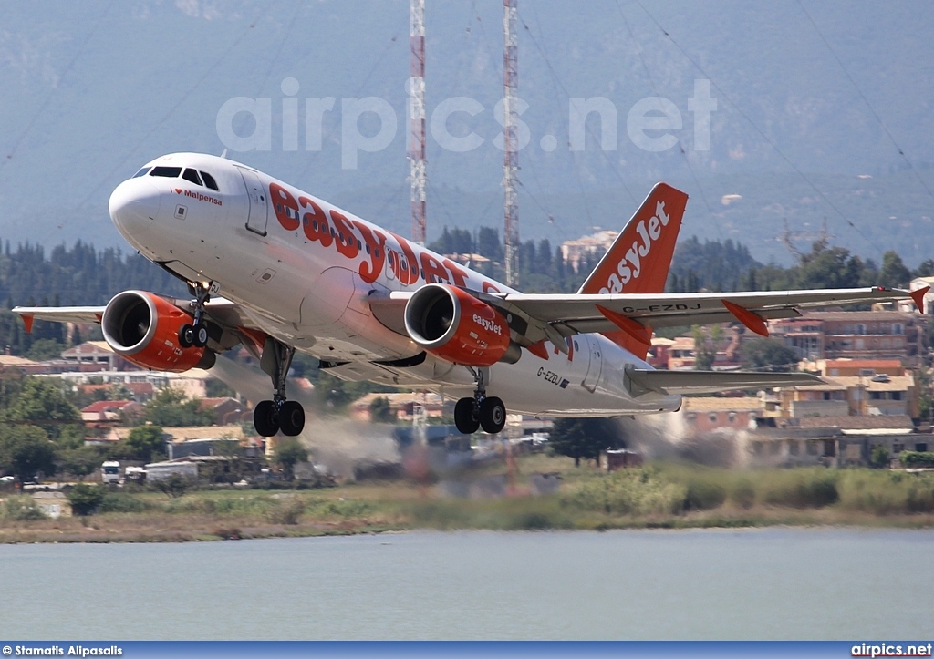 G-EZOJ, Airbus A319-100, easyJet