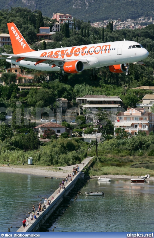 G-EZTA, Airbus A320-200, easyJet