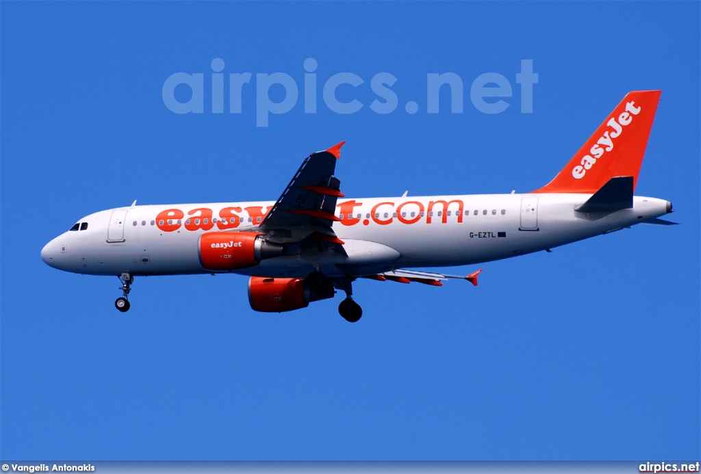 G-EZTL, Airbus A320-200, easyJet