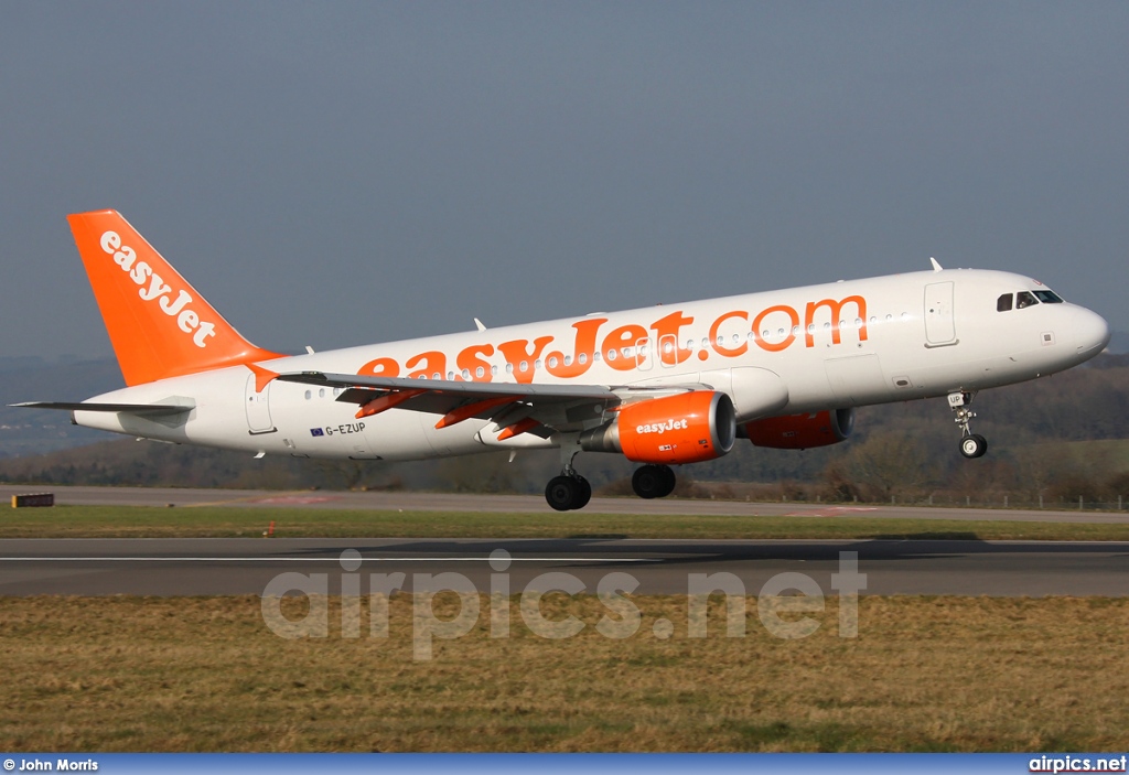 G-EZUP, Airbus A320-200, easyJet