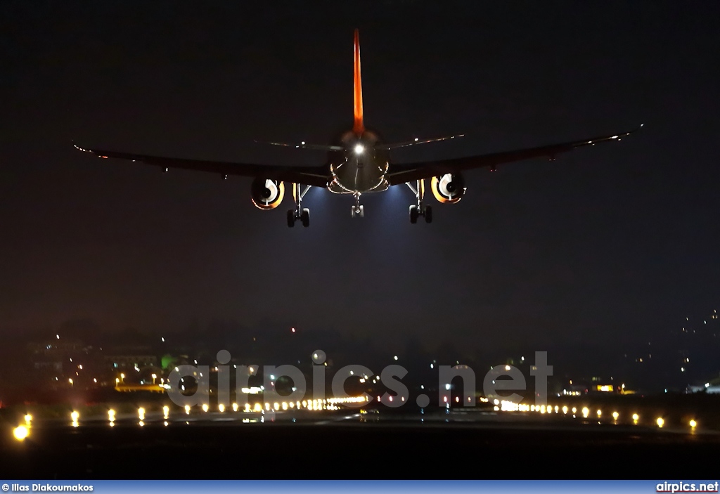 G-EZWT, Airbus A320-200, easyJet