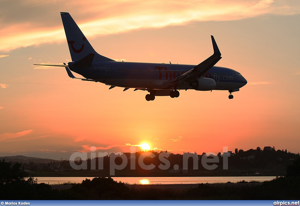 G-FDZB, Boeing 737-800, Thomsonfly