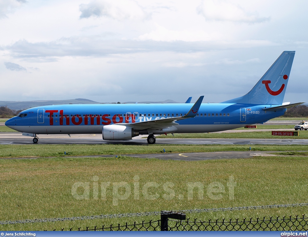 G-FDZD, Boeing 737-800, Thomsonfly