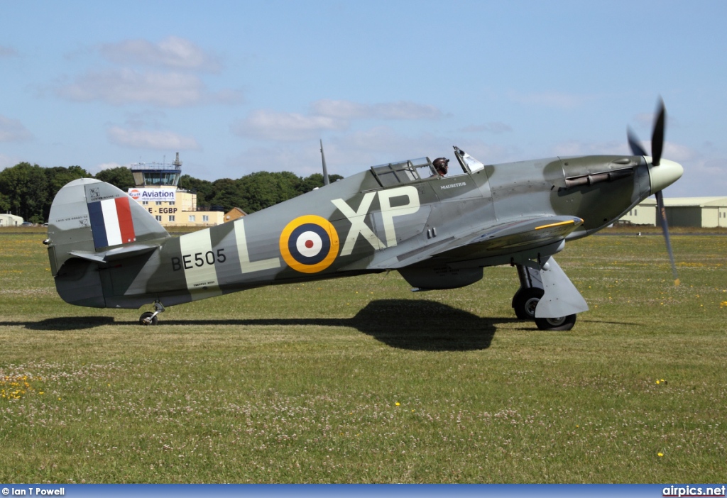 G-HHII, Hawker Hurricane Mk.IIB, Private