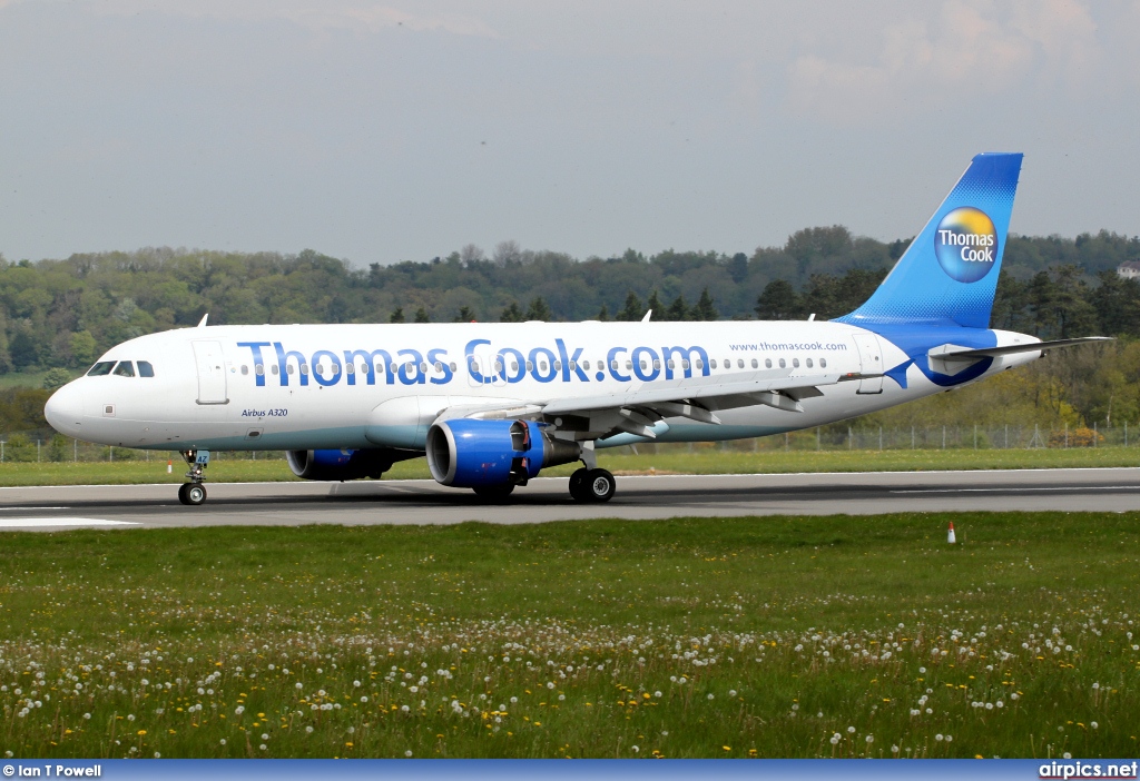 G-KKAZ, Airbus A320-200, Thomas Cook Airlines