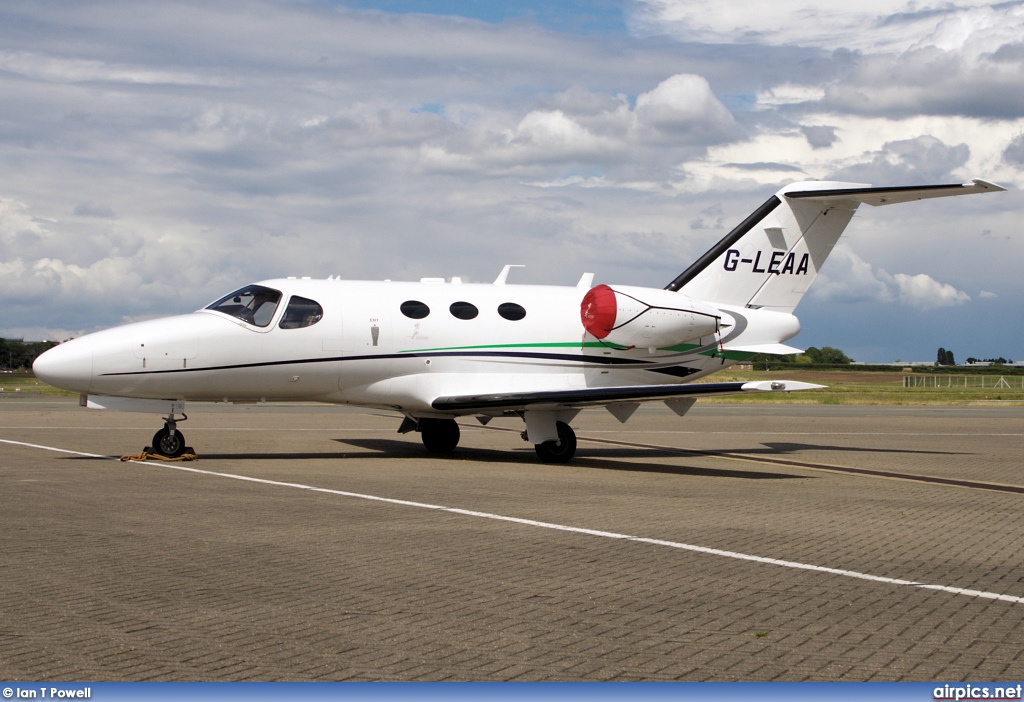 G-LEAA, Cessna 510 Citation Mustang, Private