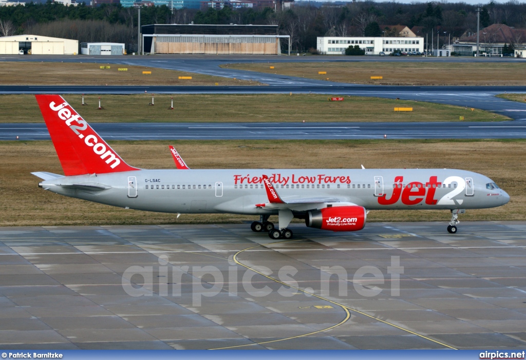 G-LSAC, Boeing 757-200, Jet2.com