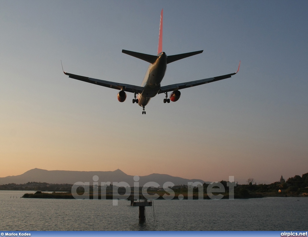 G-LSAE, Boeing 757-200, Jet2.com