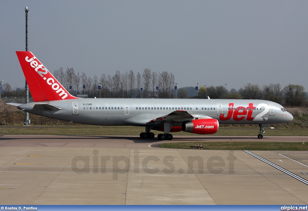 G-LSAE, Boeing 757-200, Jet2.com