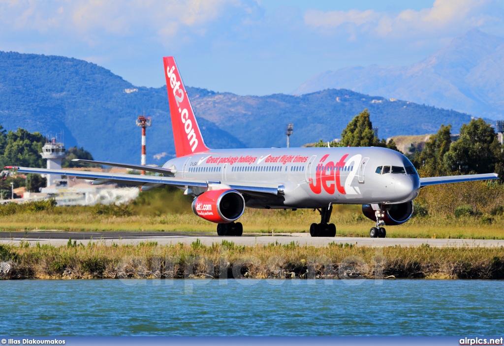 G-LSAI, Boeing 757-200, Jet2.com