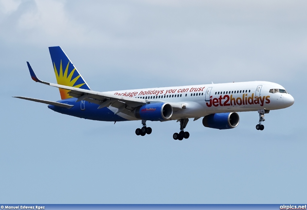 G-LSAL, Boeing 757-200, Jet2.com