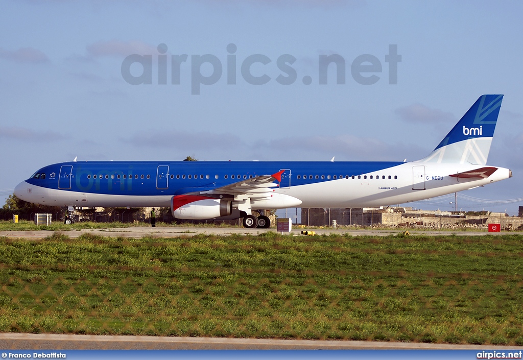 G-MEDU, Airbus A321-200, bmi