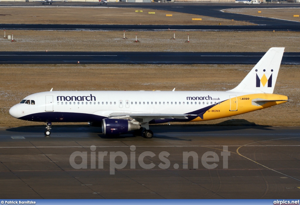 G-MONX, Airbus A320-200, Monarch Airlines