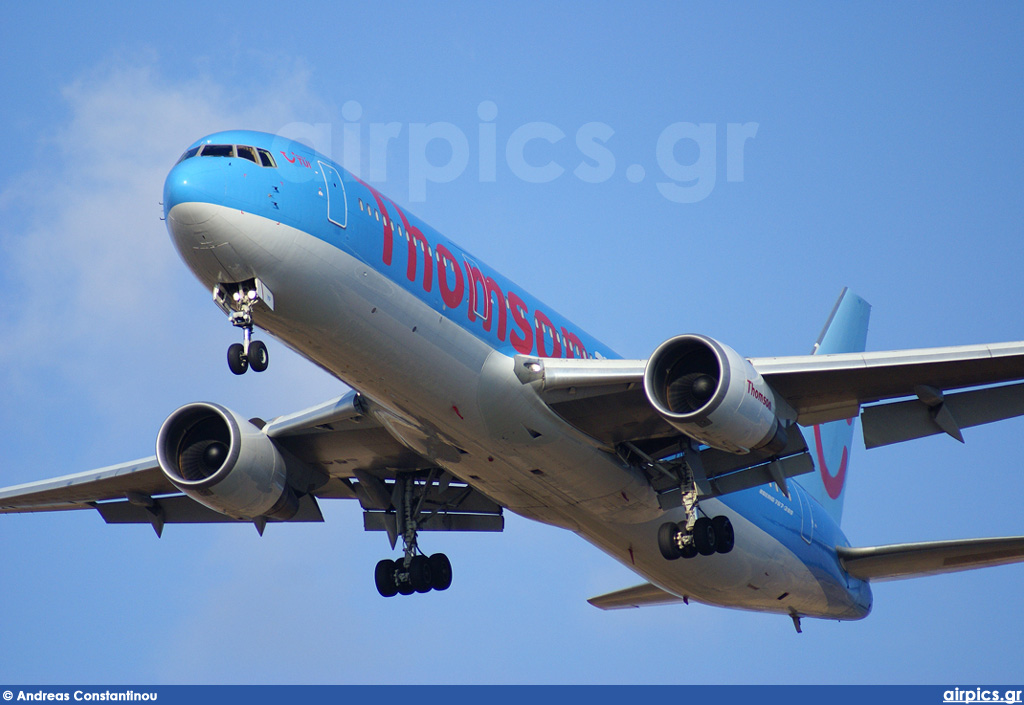 G-OBYF, Boeing 767-300ER, Thomsonfly