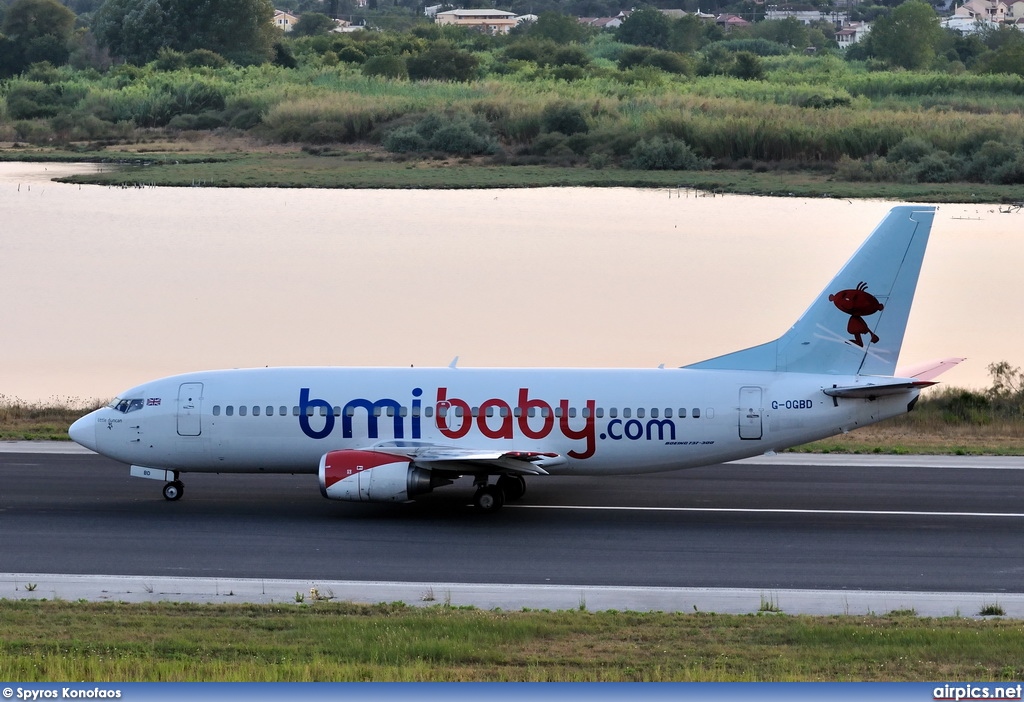 G-OGBD, Boeing 737-300, bmibaby