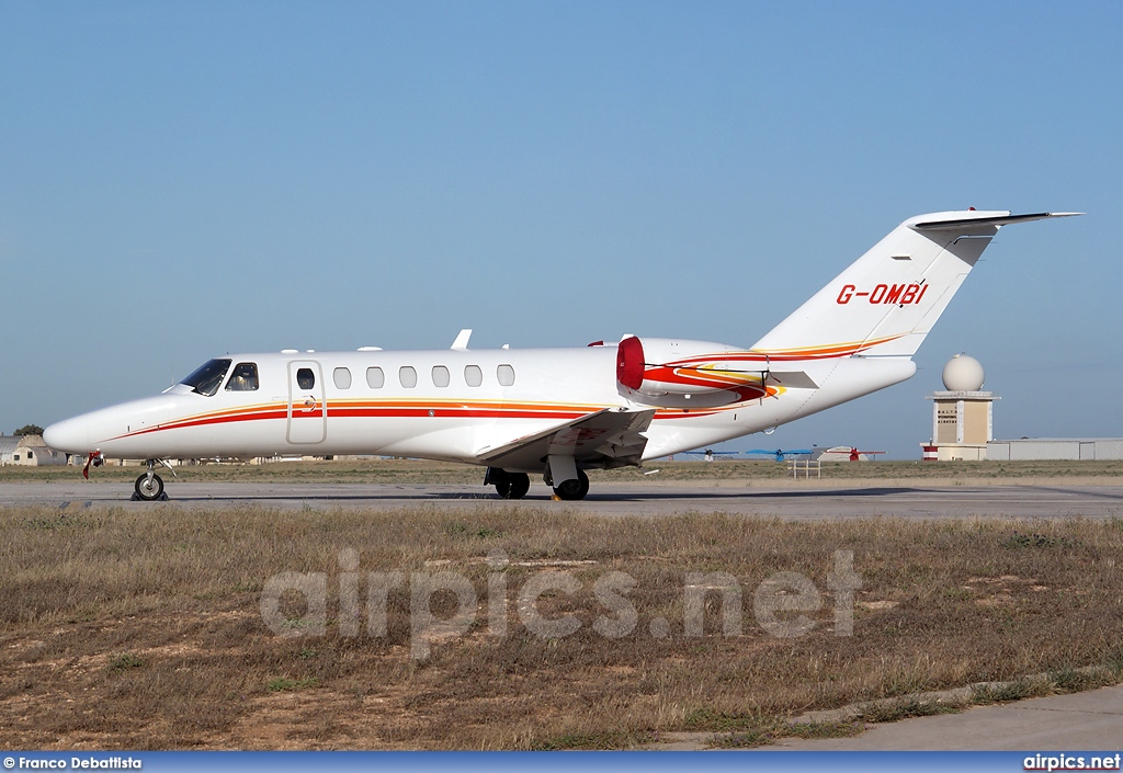 G-OMBI, Cessna 525-B Citation CJ3, Private