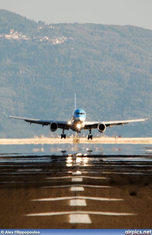 G-OOBA, Boeing 757-200, Thomson Airways