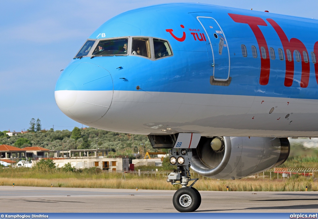 G-OOBB, Boeing 757-200, Thomson Airways