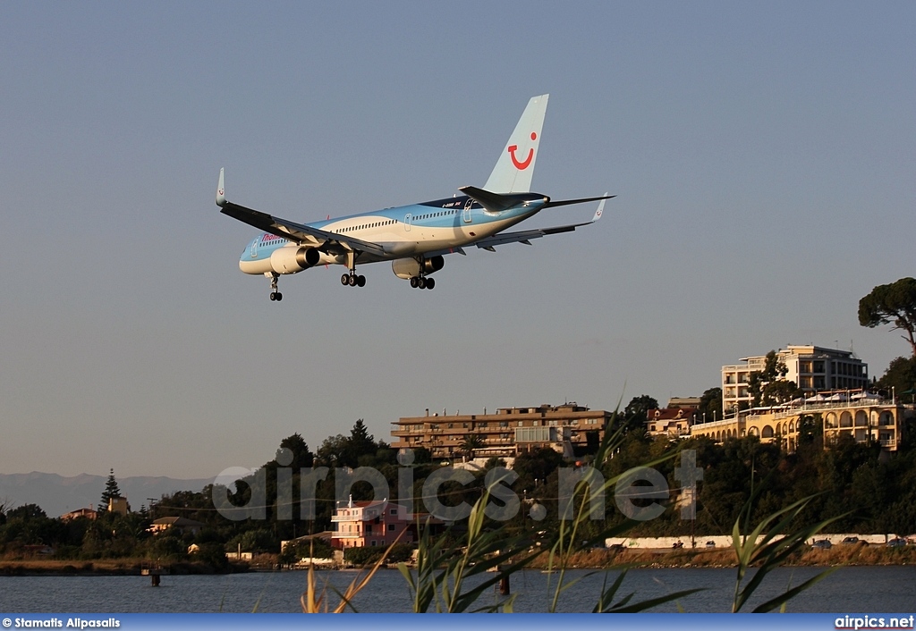 G-OOBB, Boeing 757-200, Thomson Airways