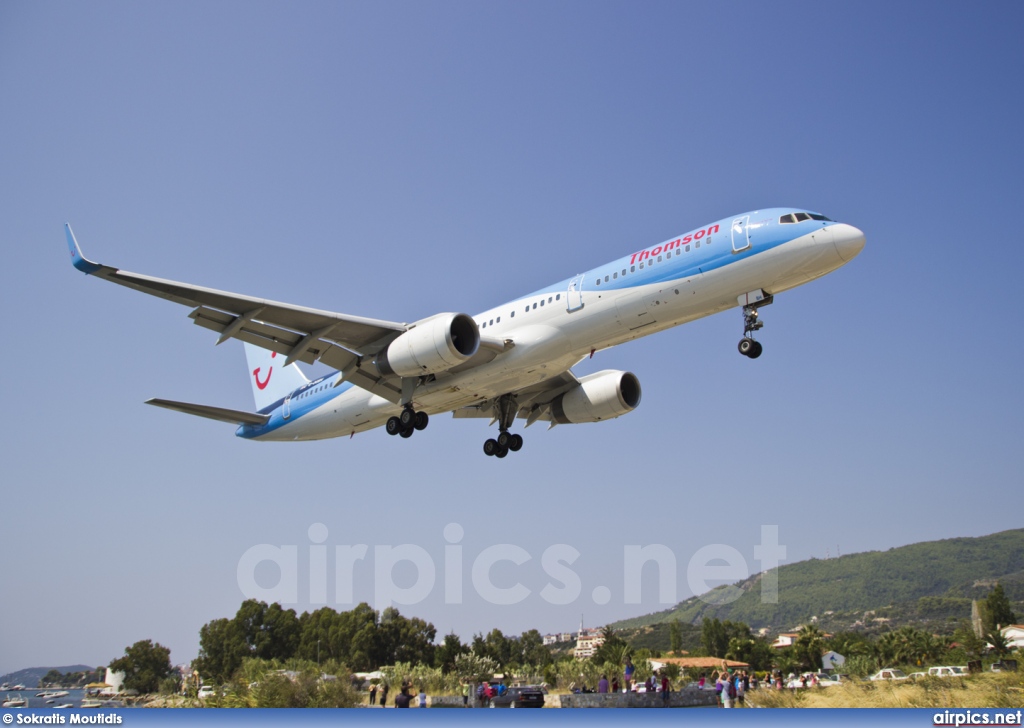 G-OOBH, Boeing 757-200, Thomson Airways