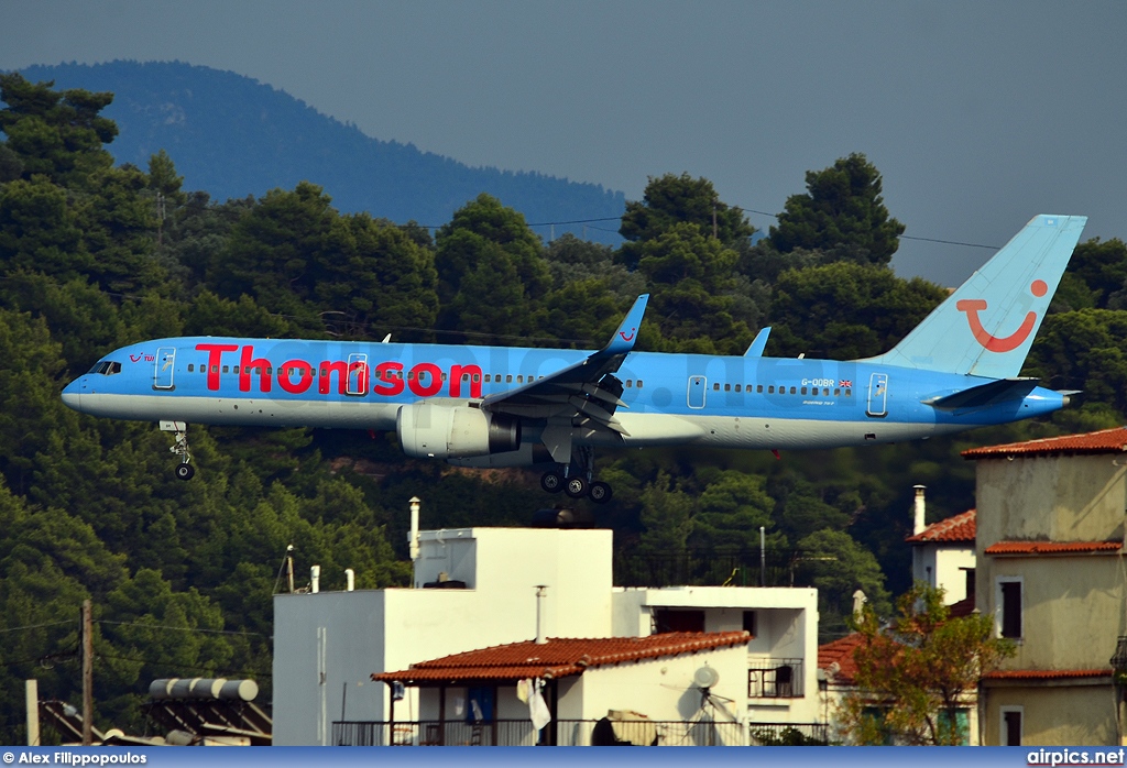 G-OOBR, Boeing 757-200, Thomson Airways