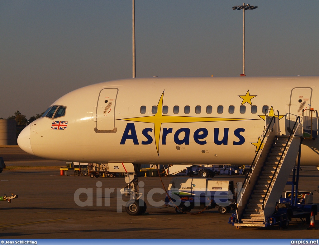 G-OOOB, Boeing 757-200, Astraeus