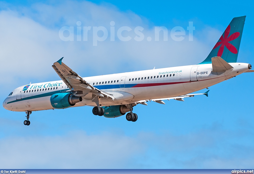 G-OOPE, Airbus A321-200, First Choice Airways