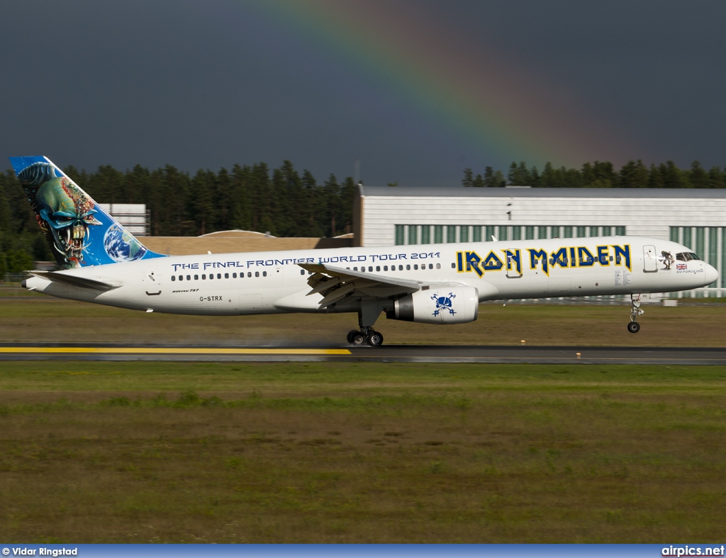 G-STRX, Boeing 757-200, Astraeus