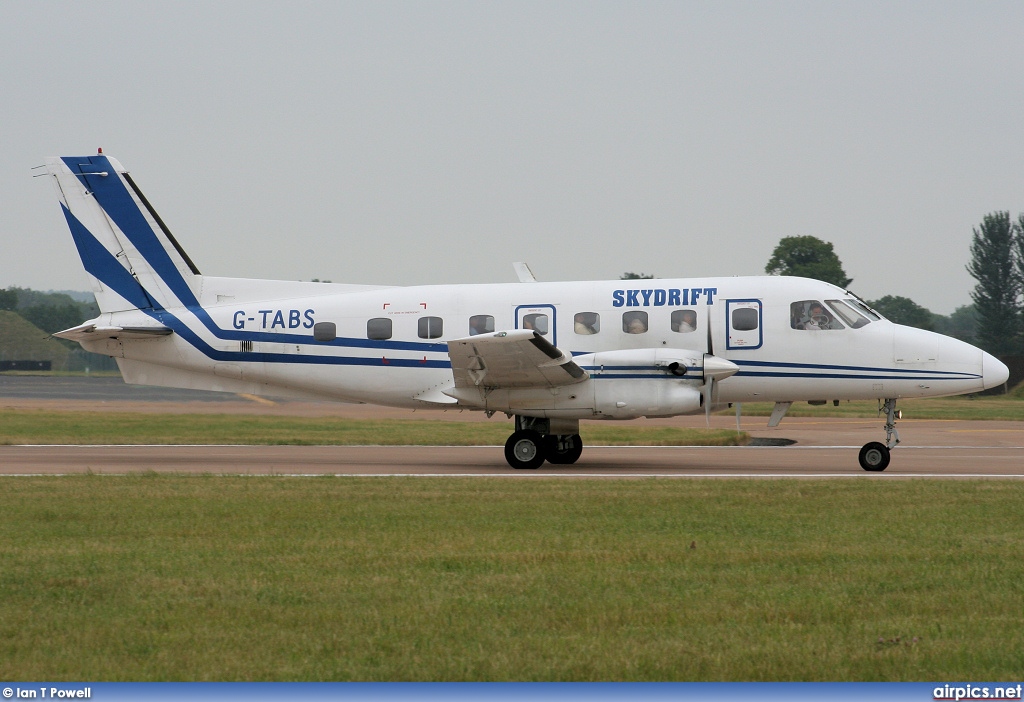 G-TABS, Embraer EMB-110P1 Bandeirante, Skydrift Air Charter