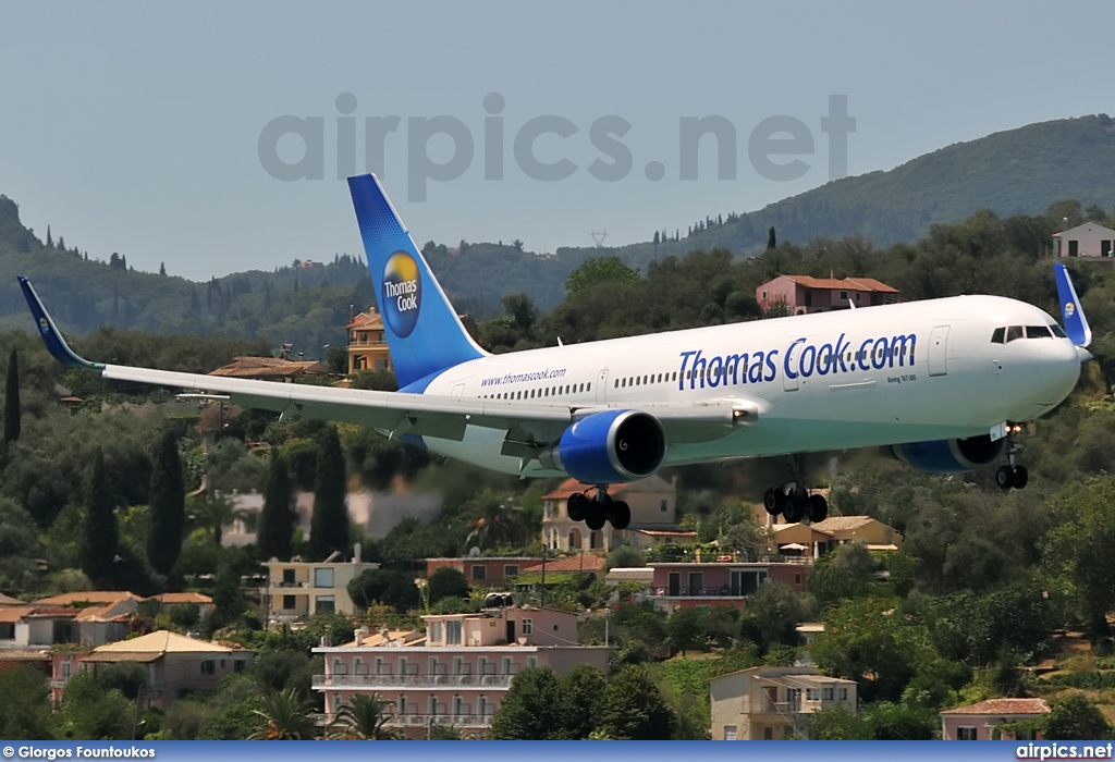 G-TCCB, Boeing 767-300ER, Thomas Cook Airlines