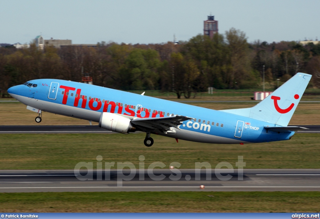 G-THOP, Boeing 737-300, Thomson Airways