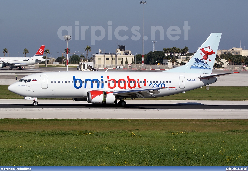 G-TOYD, Boeing 737-300, bmibaby