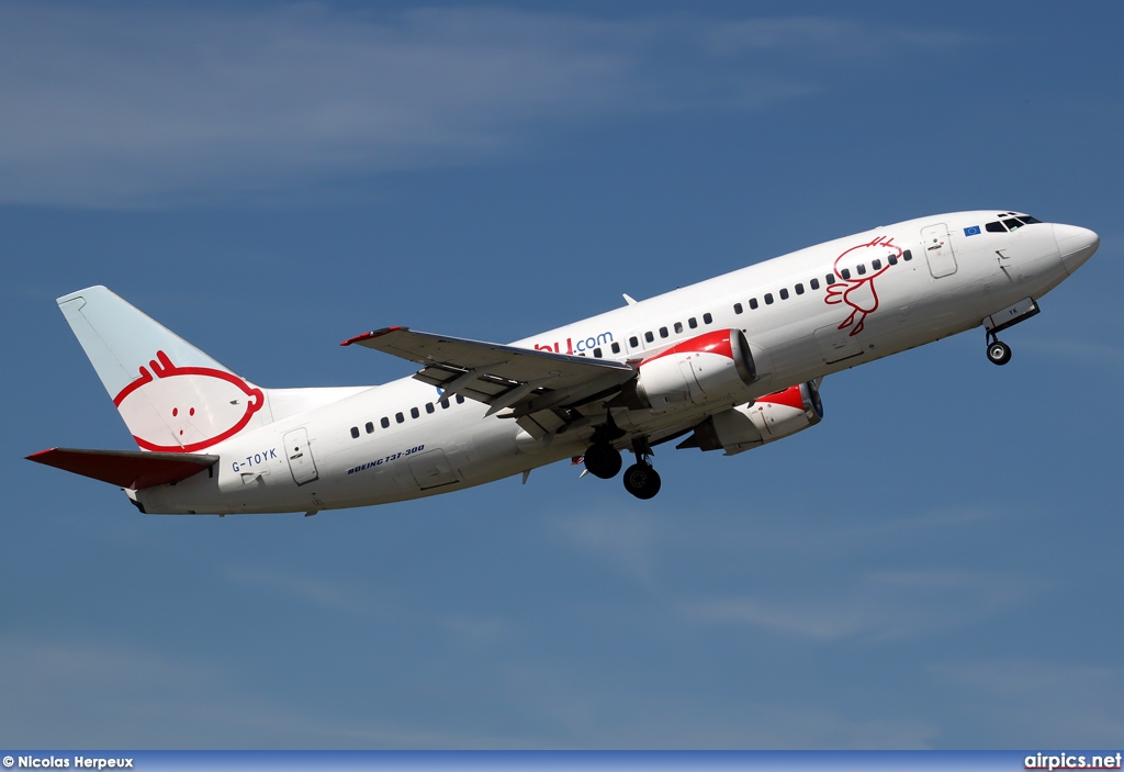 G-TOYK, Boeing 737-300, bmibaby