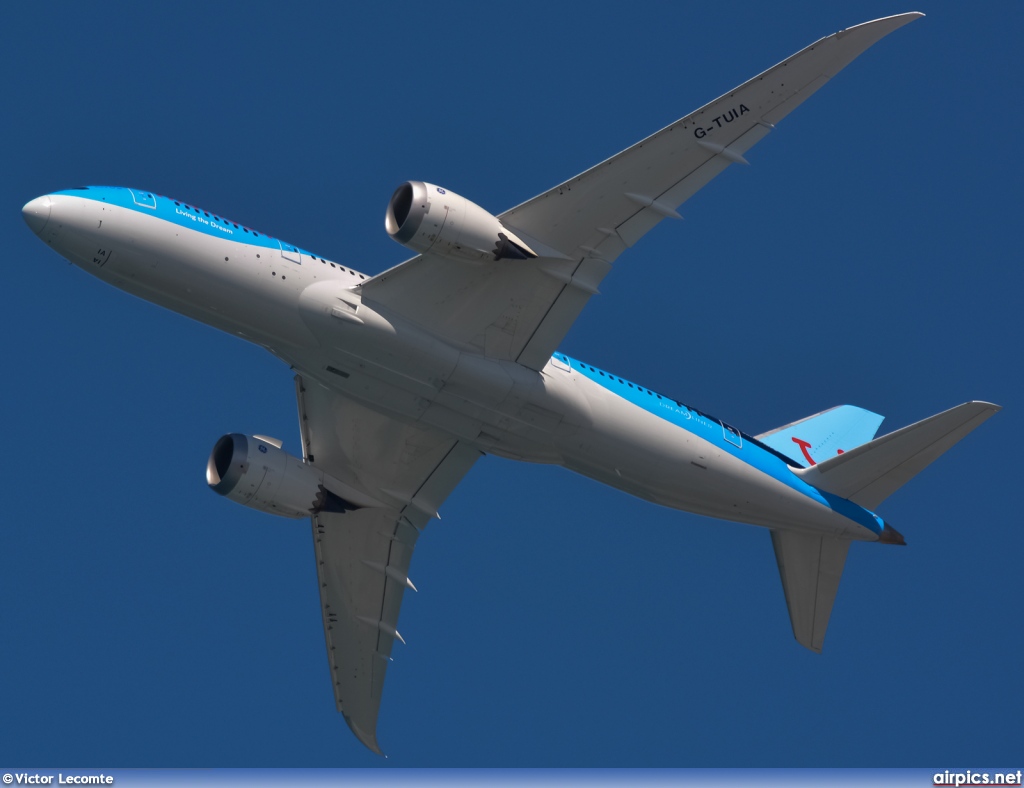 G-TUIA, Boeing 787-8 Dreamliner, Thomson Airways