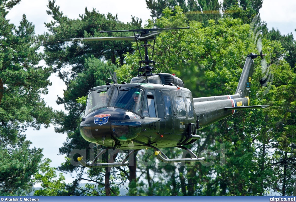 G-UHIH, Bell UH-1H Iroquois (Huey), Private