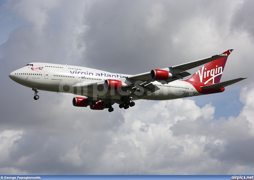 G-VHOT, Boeing 747-400, Virgin Atlantic