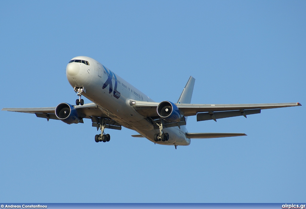 G-VKNI, Boeing 767-300ER, XL Airways