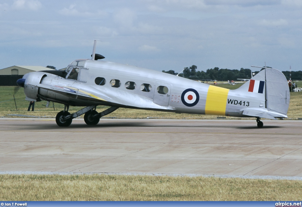 G-VROE, Avro Anson T21, Air Atlantique