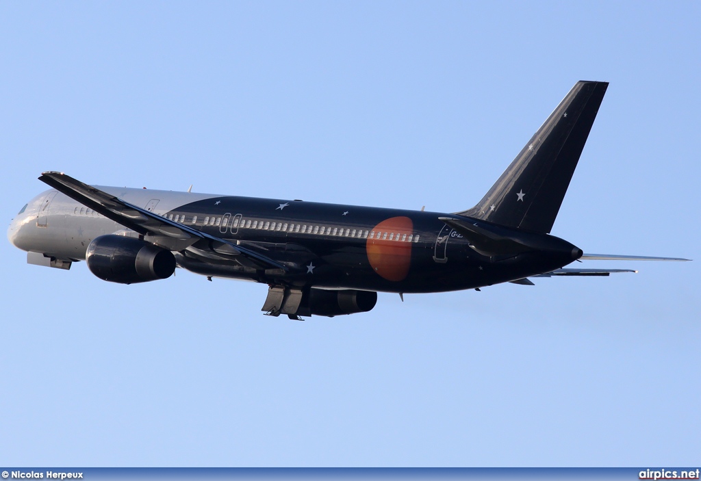 G-ZAPX, Boeing 757-200, Titan Airways