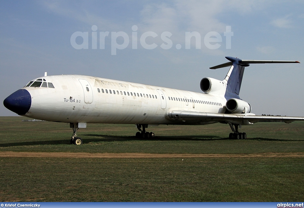 HA-LCA, Tupolev Tu-154B-2, Untitled