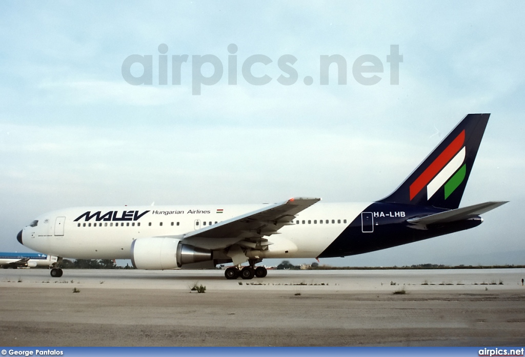 HA-LHB, Boeing 767-200ER, MALEV Hungarian Airlines