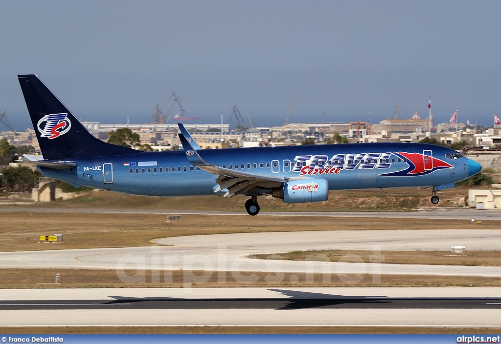 HA-LKE, Boeing 737-800, Travel Service (Hungary)