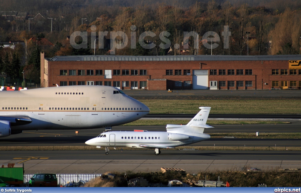 HA-LKN, Dassault Falcon-900EX, Private