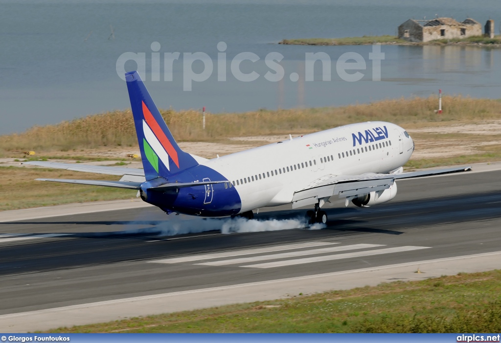 HA-LOC, Boeing 737-800, MALEV Hungarian Airlines