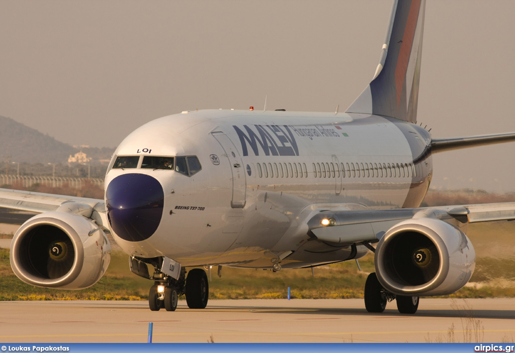 HA-LOI, Boeing 737-700, MALEV Hungarian Airlines