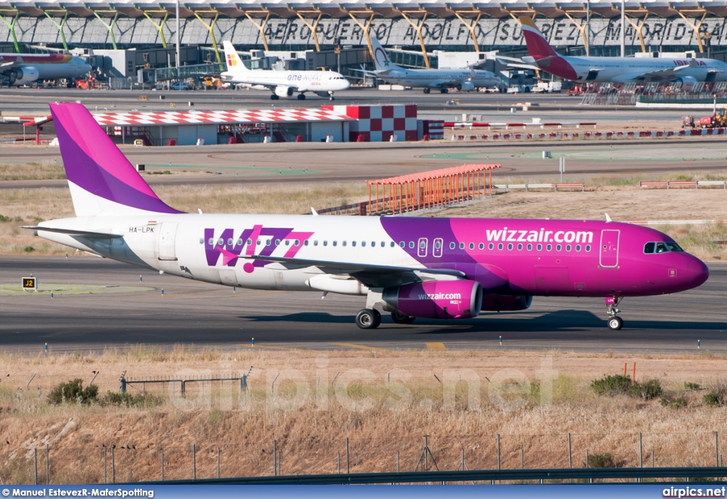 HA-LPK, Airbus A320-200, Wizz Air