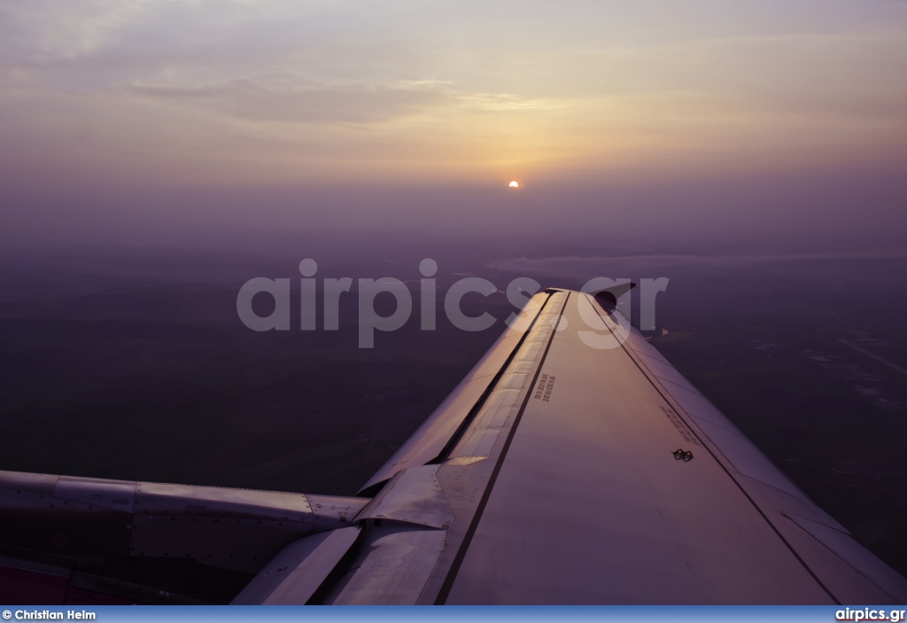 HA-LPN, Airbus A320-200, Wizz Air