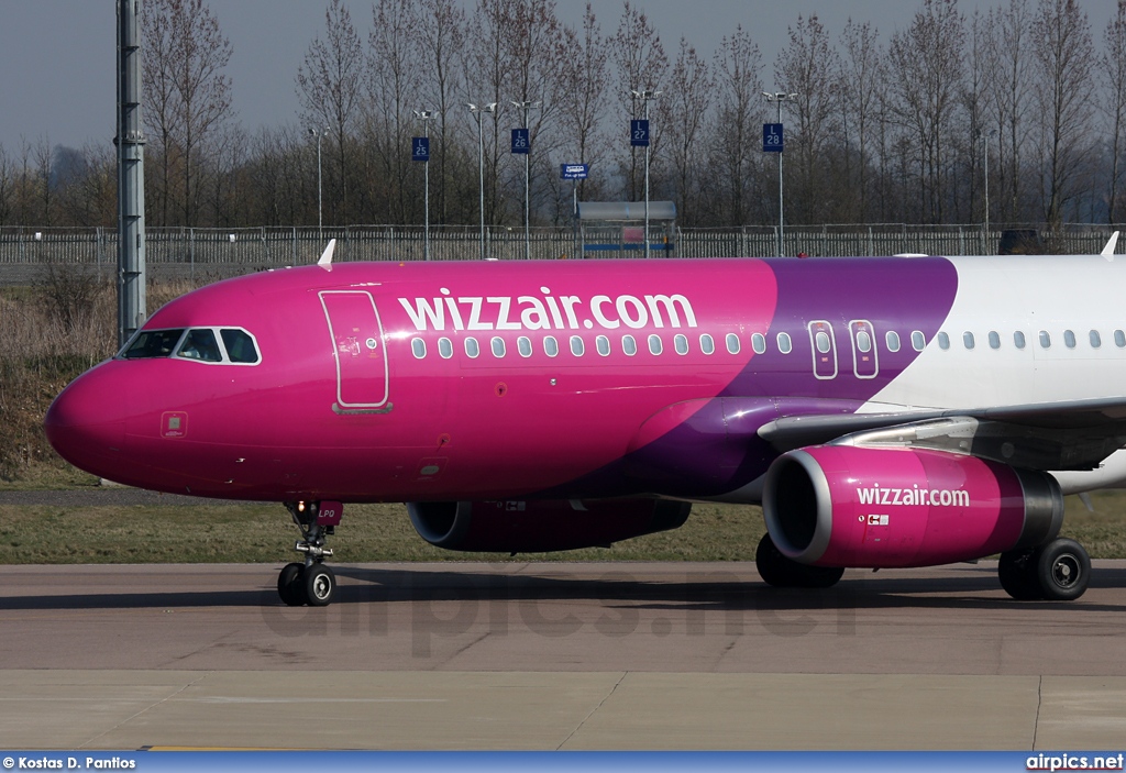 HA-LPQ, Airbus A320-200, Wizz Air