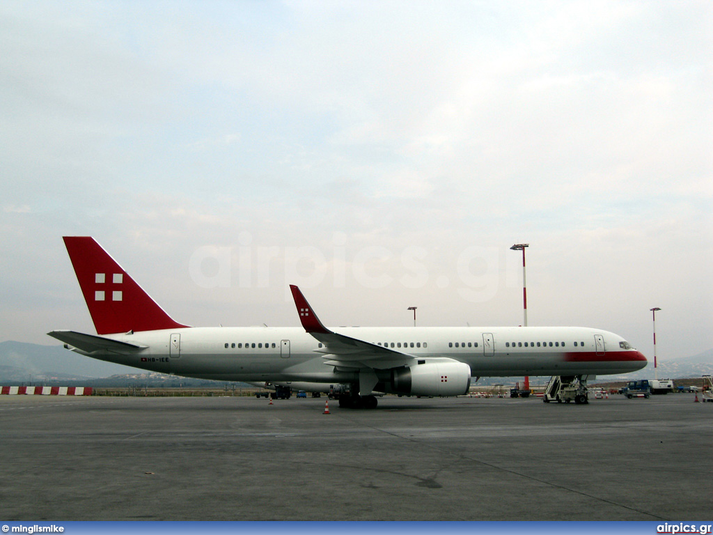 HB-IEE, Boeing 757-200, Privatair