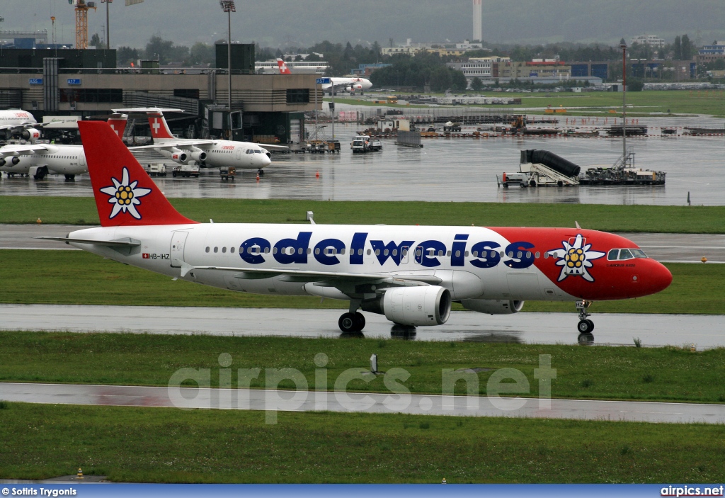 HB-IHZ, Airbus A320-200, Edelweiss Air